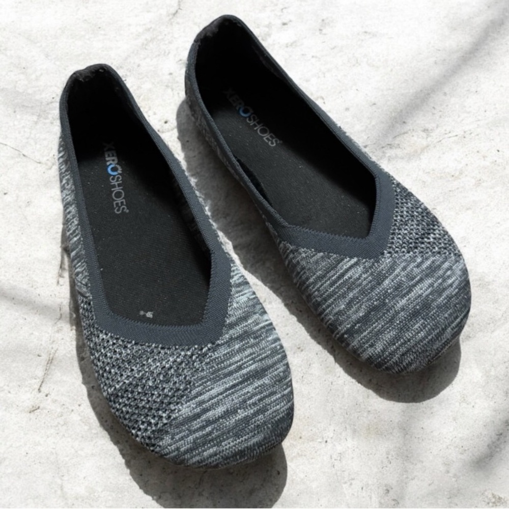 Xero Shoes gray marked round toe flats Size 7